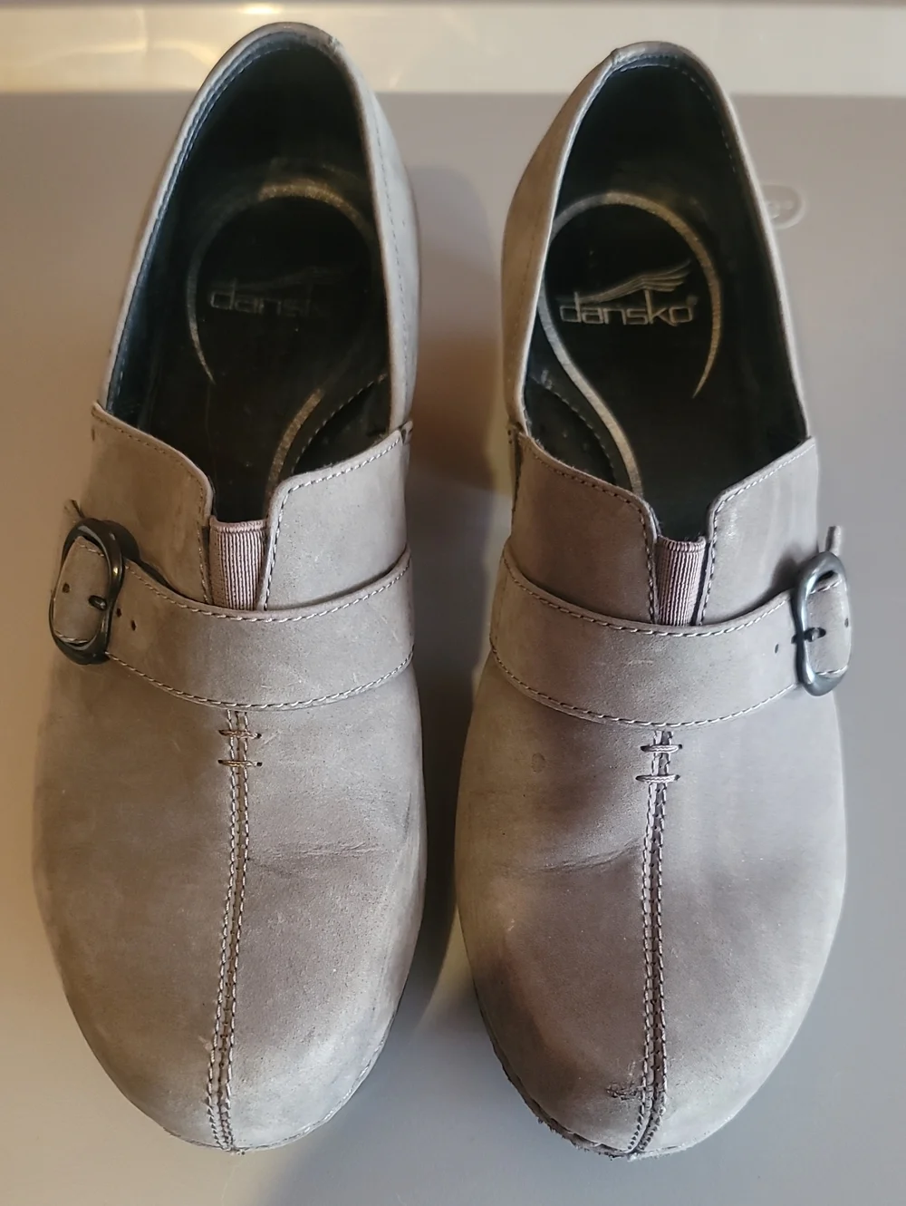 Dansko Tamara Gray Suede Buckle Clog Size 37 - Picture 2 of 8